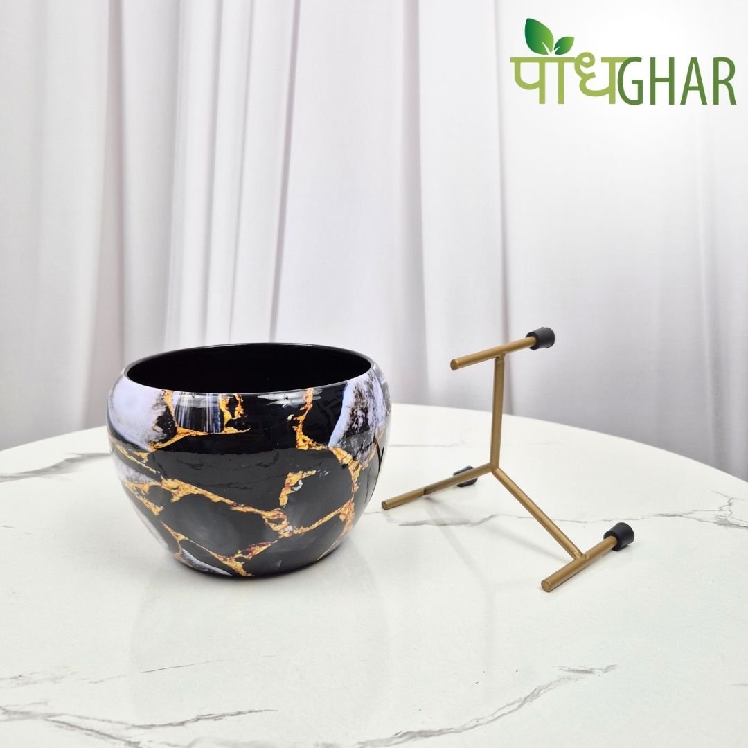 Podhghar's eco-friendly Apple Pots are lightweight, durable, and offer excellent drainage for healthy plant growth. Perfect for flowers, herbs, vegetables, or indoor plants, they add a vibrant, apple-inspired touch to any space, making them ideal for gardeners of all levels. Sustainable and stylish!